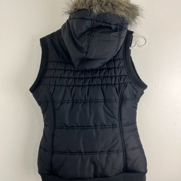 Burton Black Dryride Puffer Vest w/ Faux Trim on Hood - Picture 7 of 11